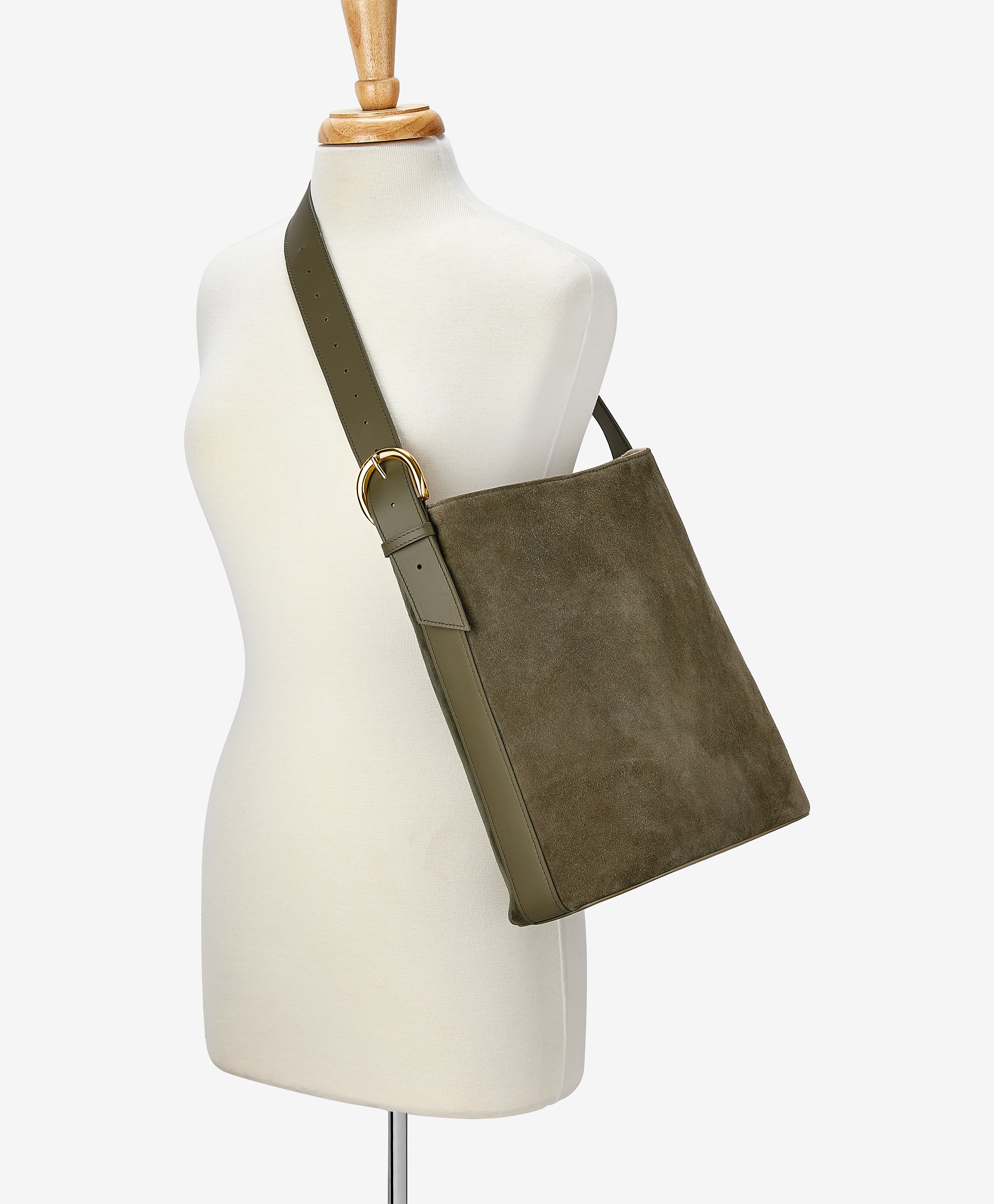 Avery Bucket Bag