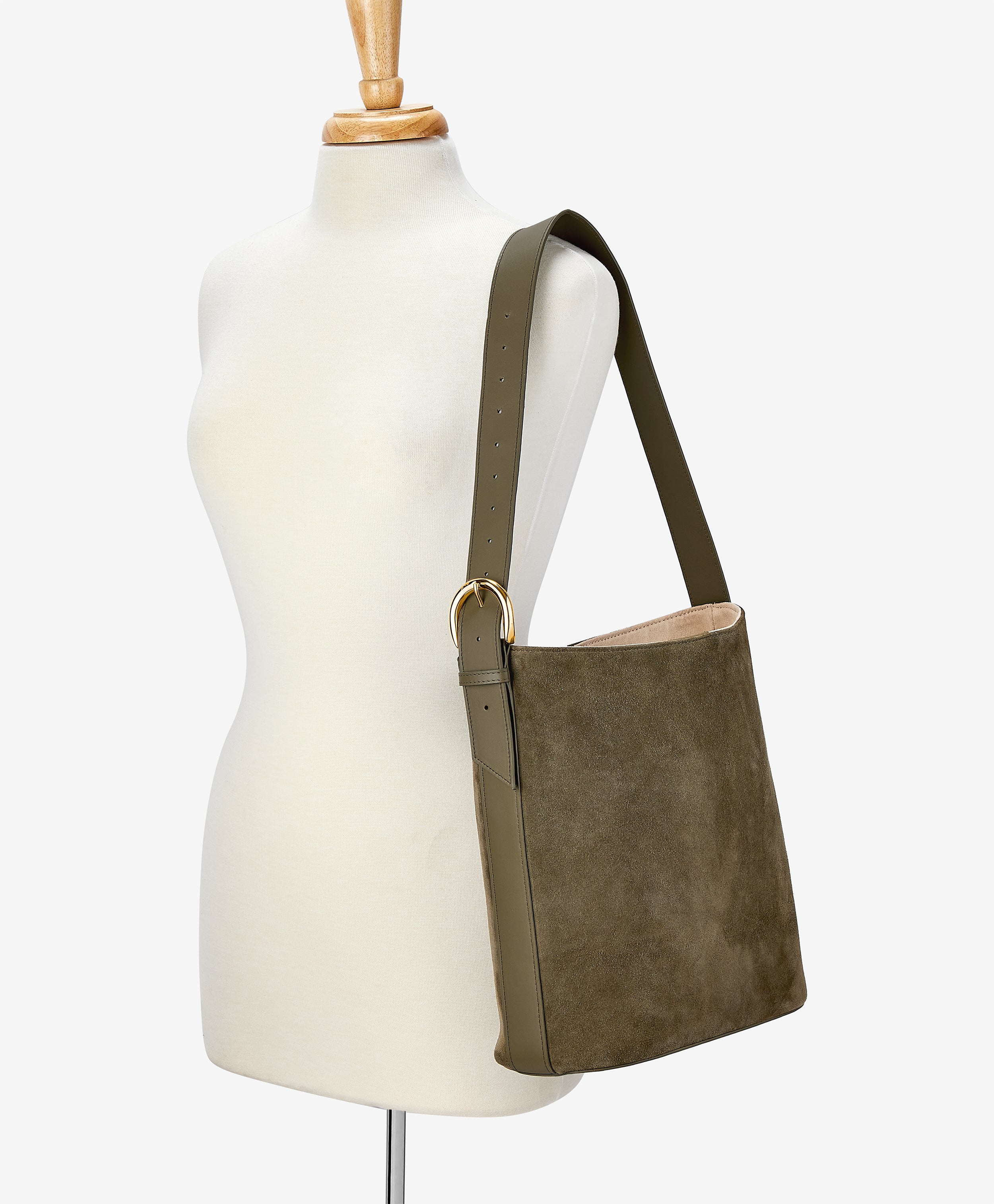 Avery Bucket Bag