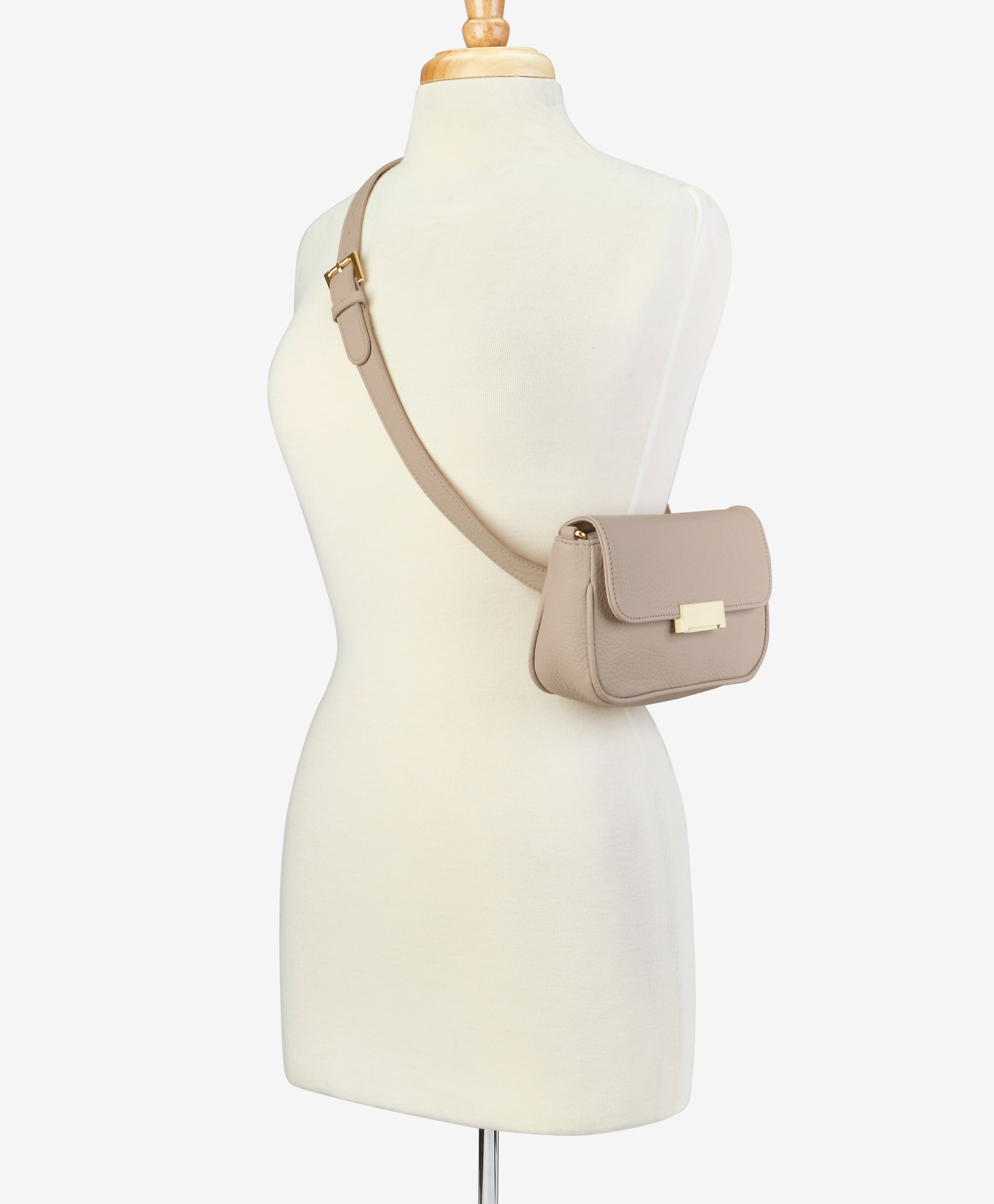 Carrie Crossbody Belt Bag