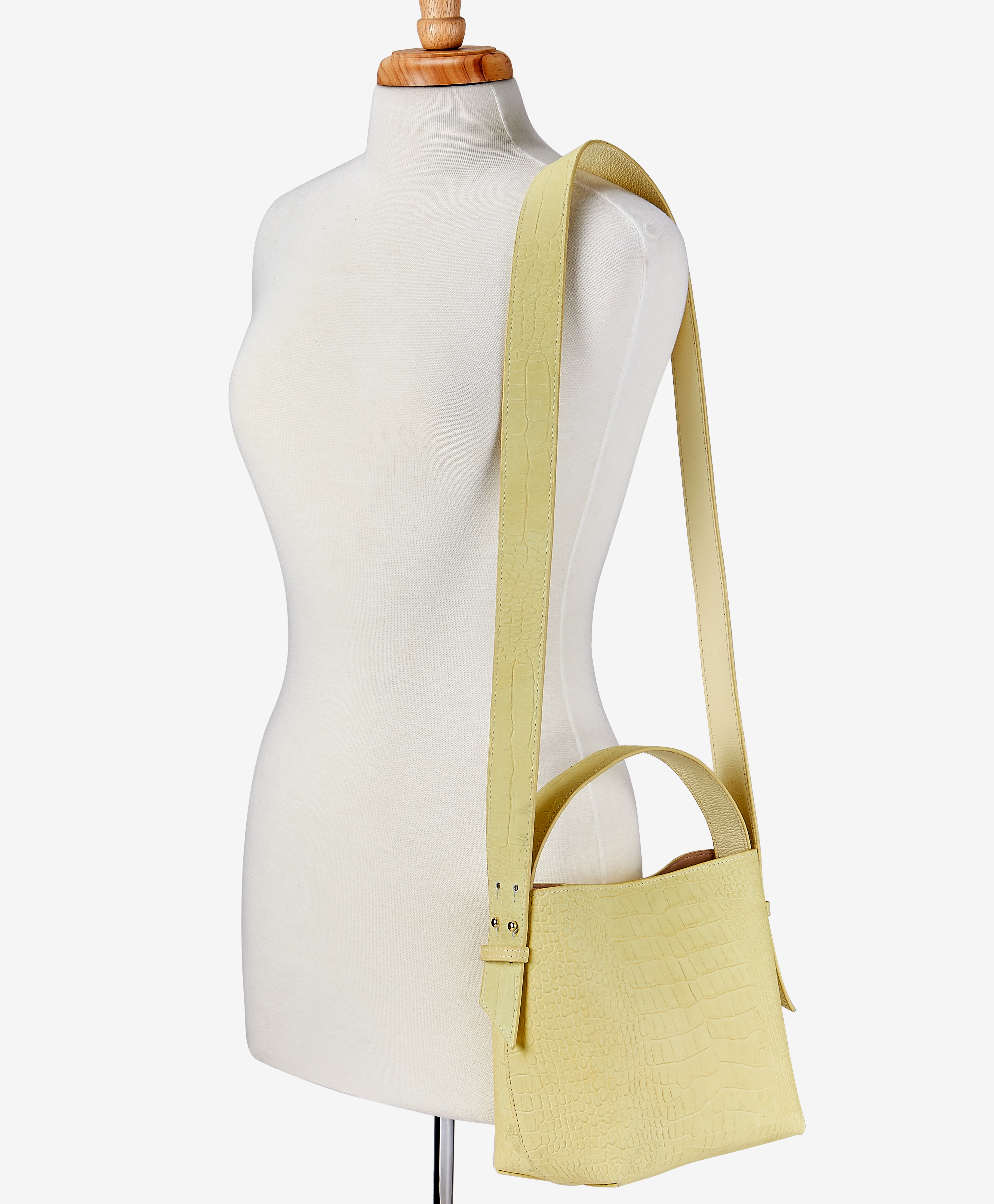 Selena Bucket Bag