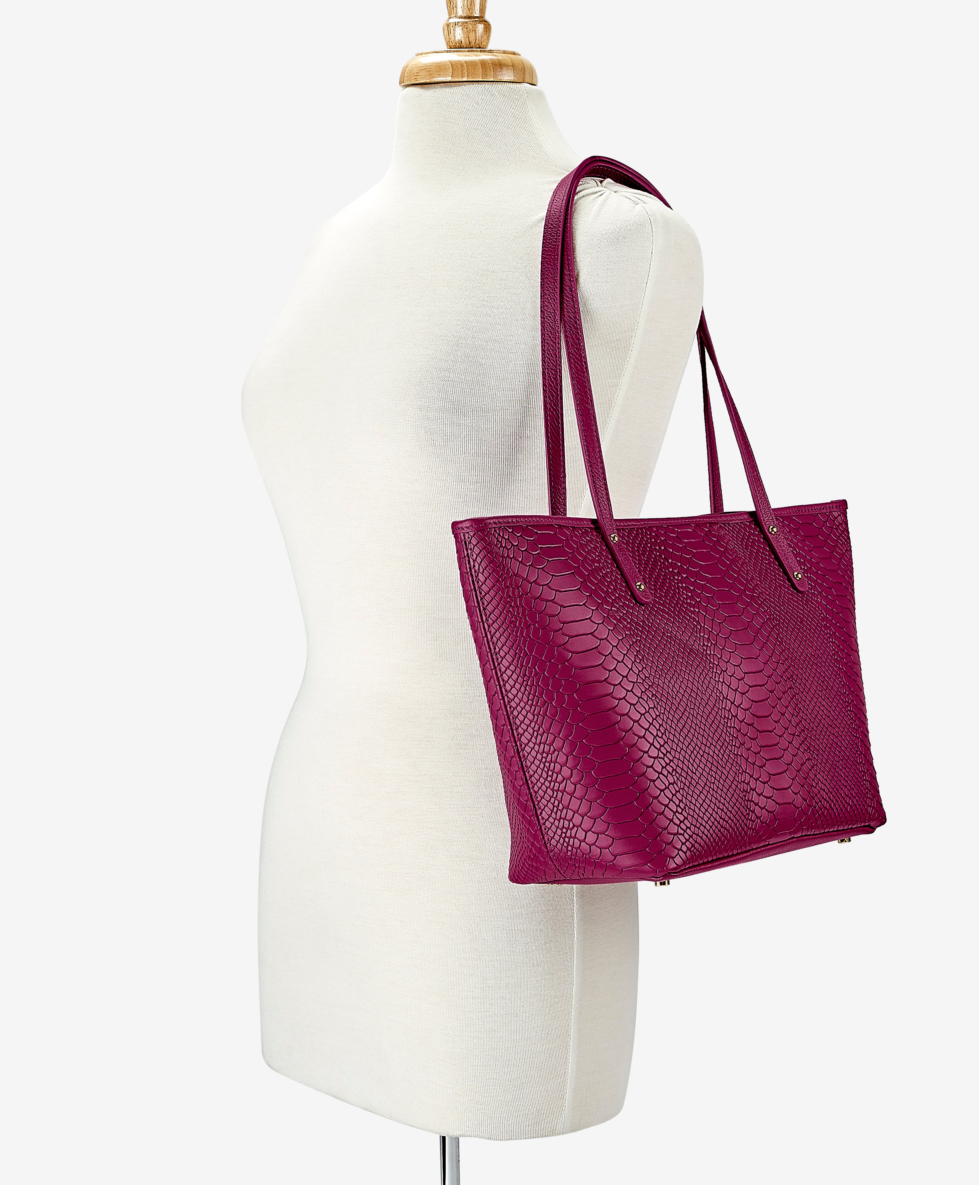 Zip Taylor Tote