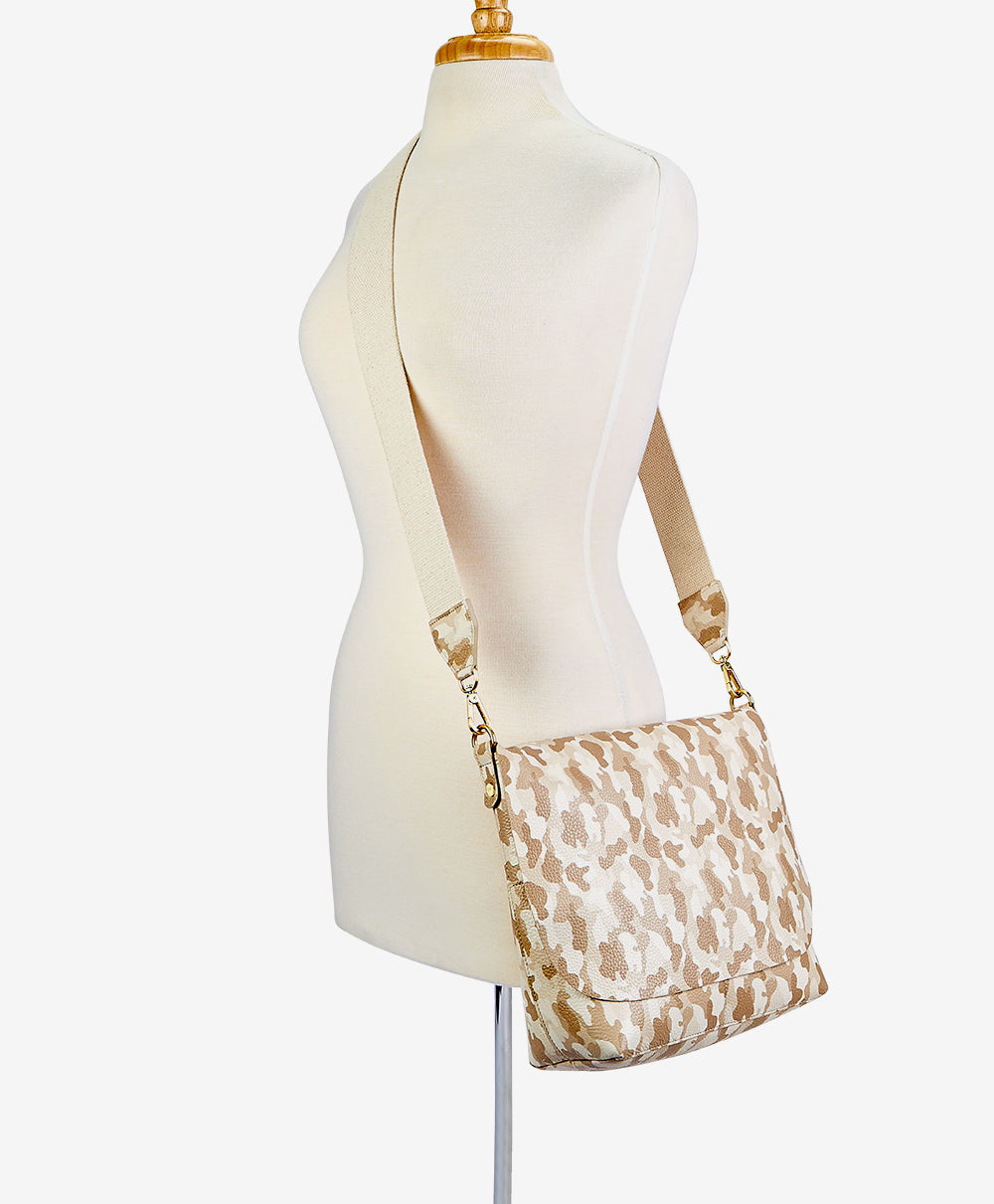 Andie Crossbody