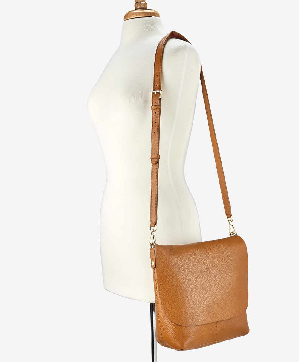 Andie Crossbody