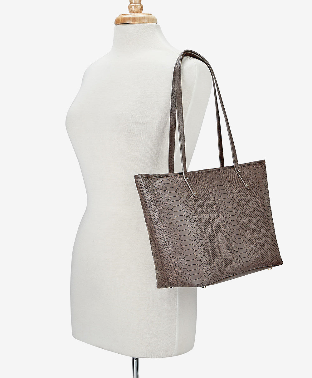 Zip Taylor Tote