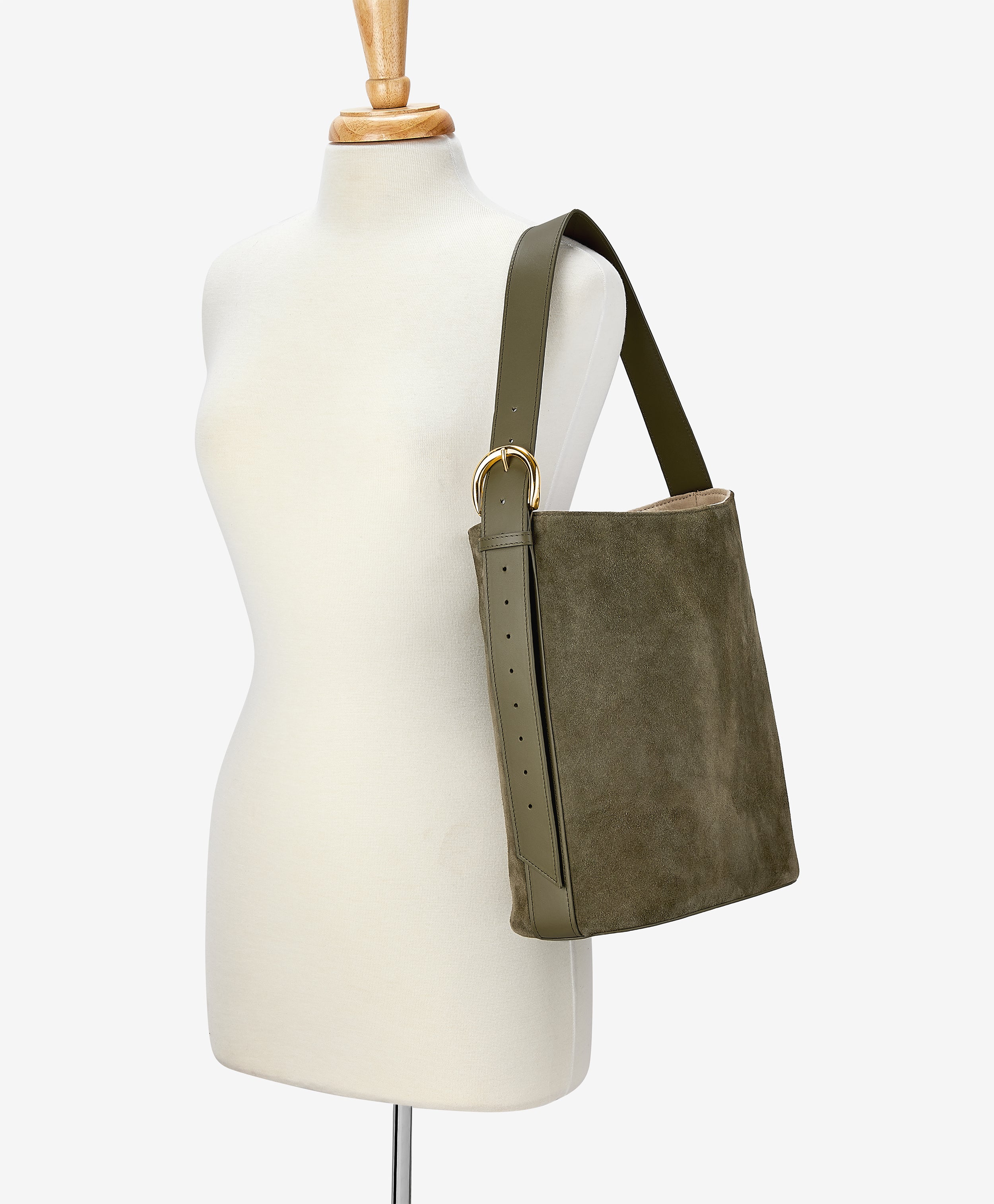 Avery Bucket Bag