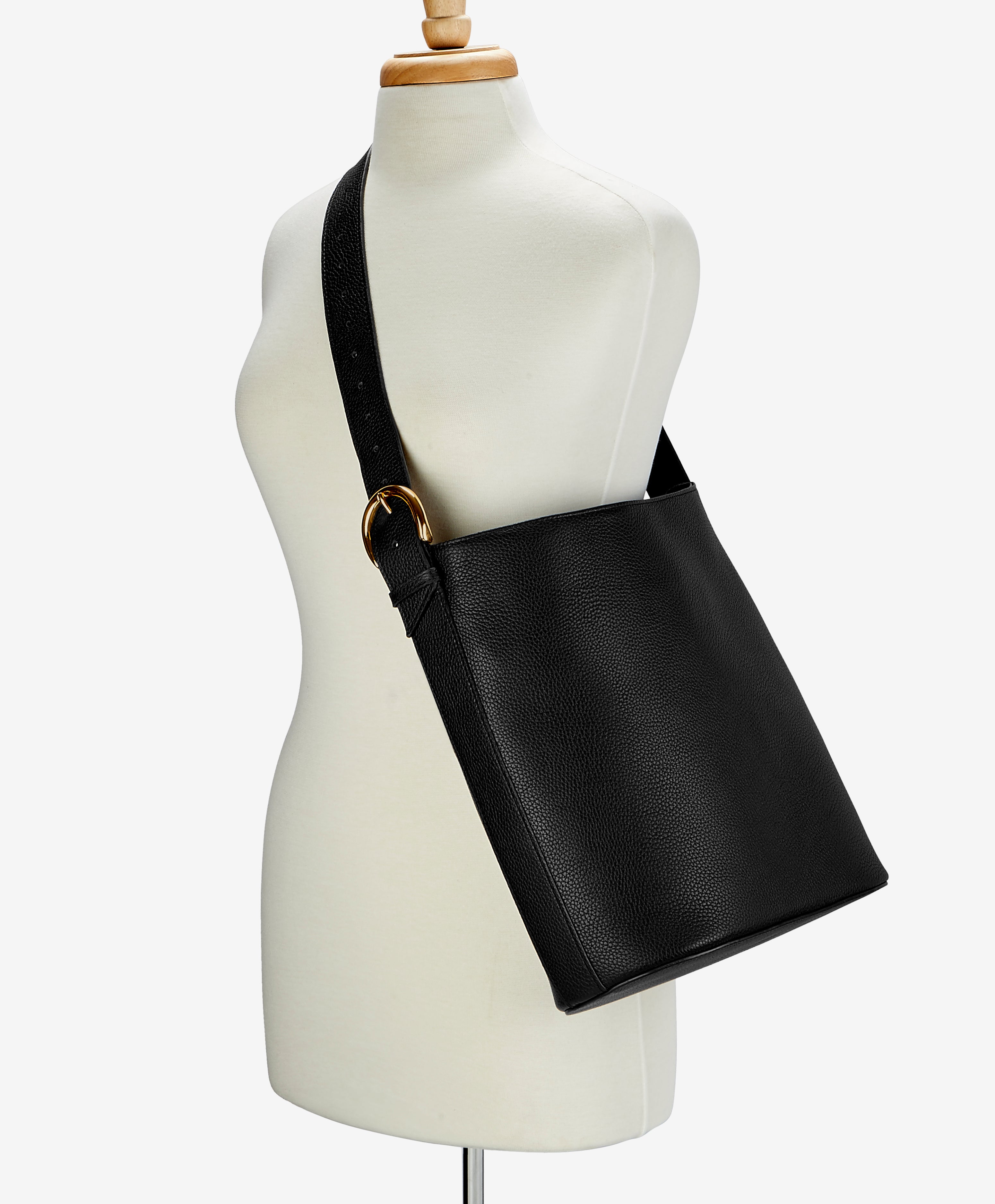 Avery Bucket Bag