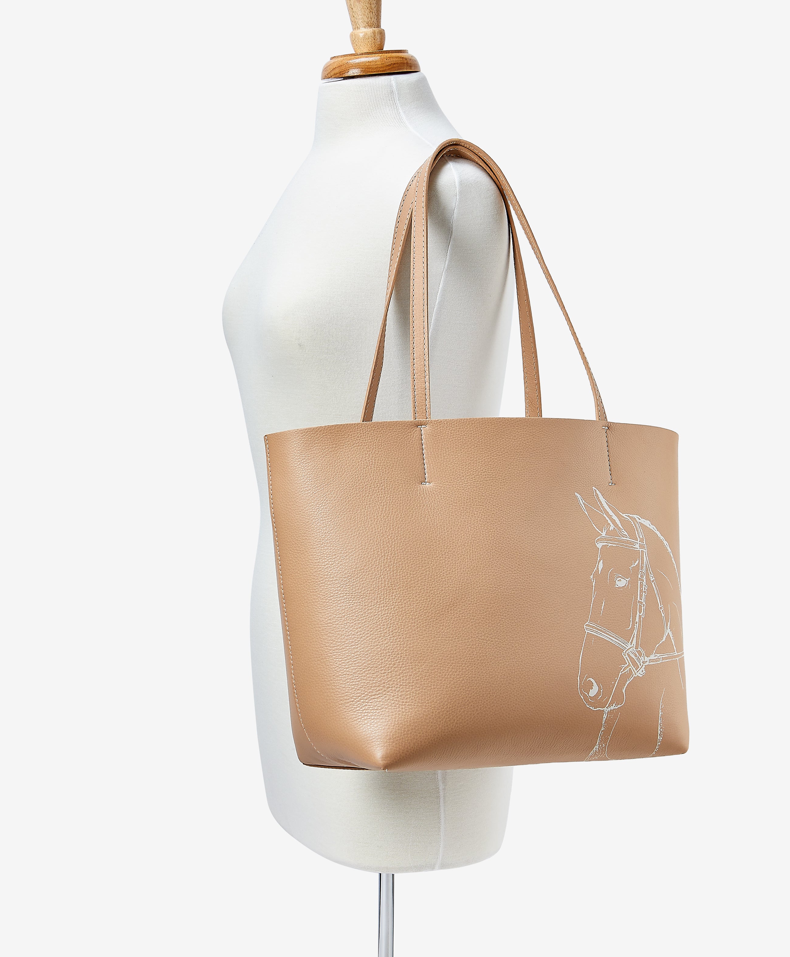 Hunter Horse Tote with Matching Wristlet