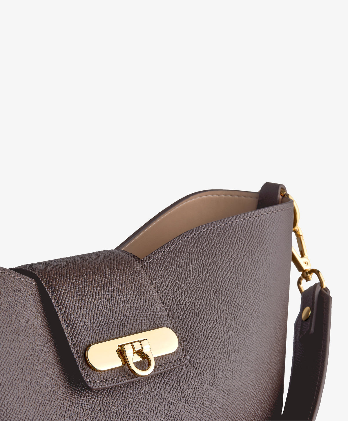 Isabel Bucket Bag