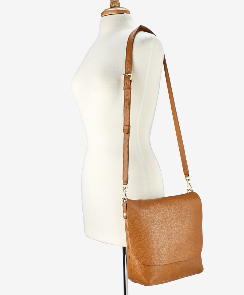 Andie Crossbody  Tan Pebble Grain Leather – GiGi New York