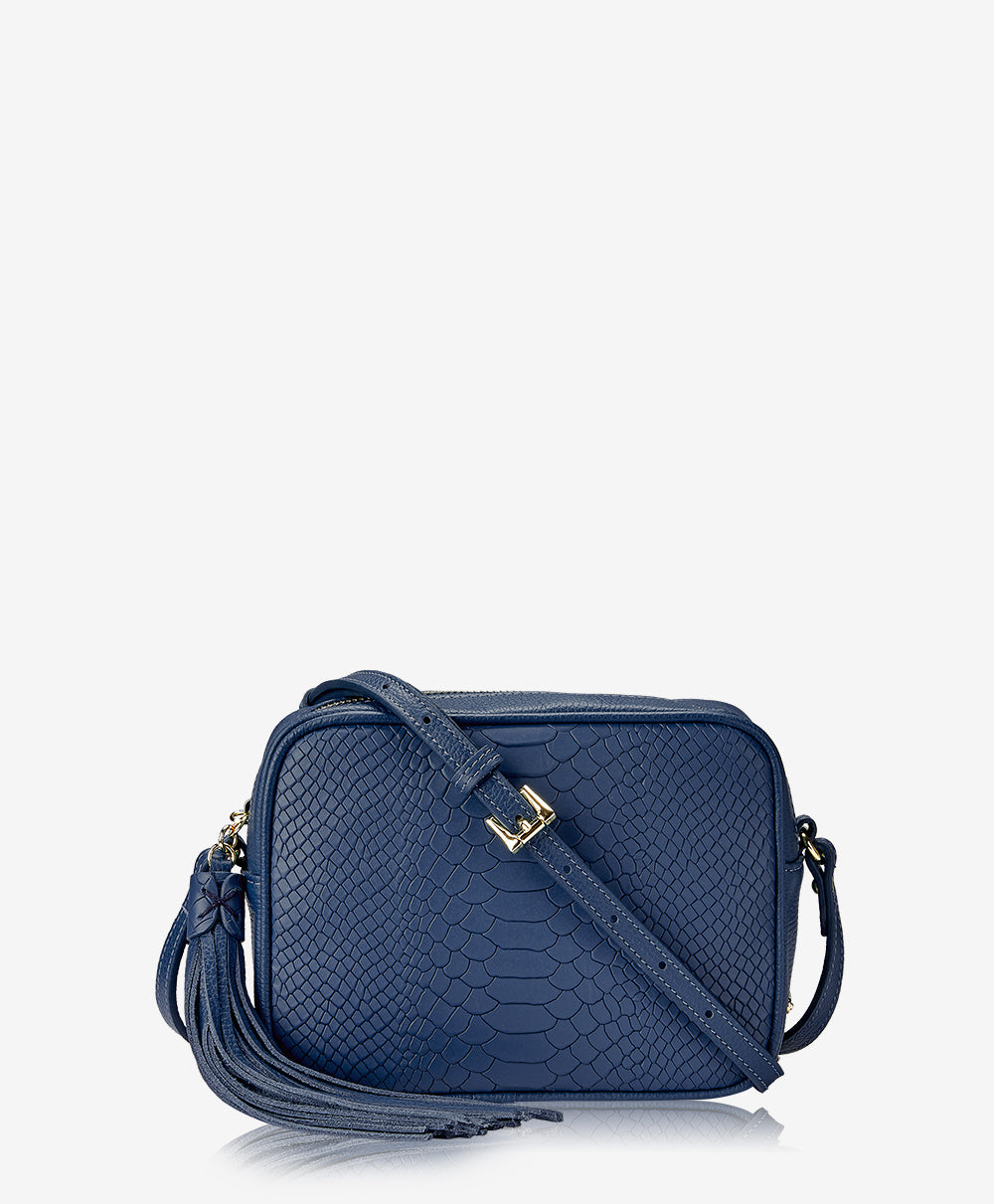 Essential Leather Zipper Crossbody