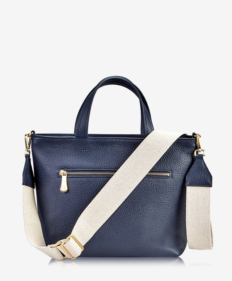 Marnie Satchel